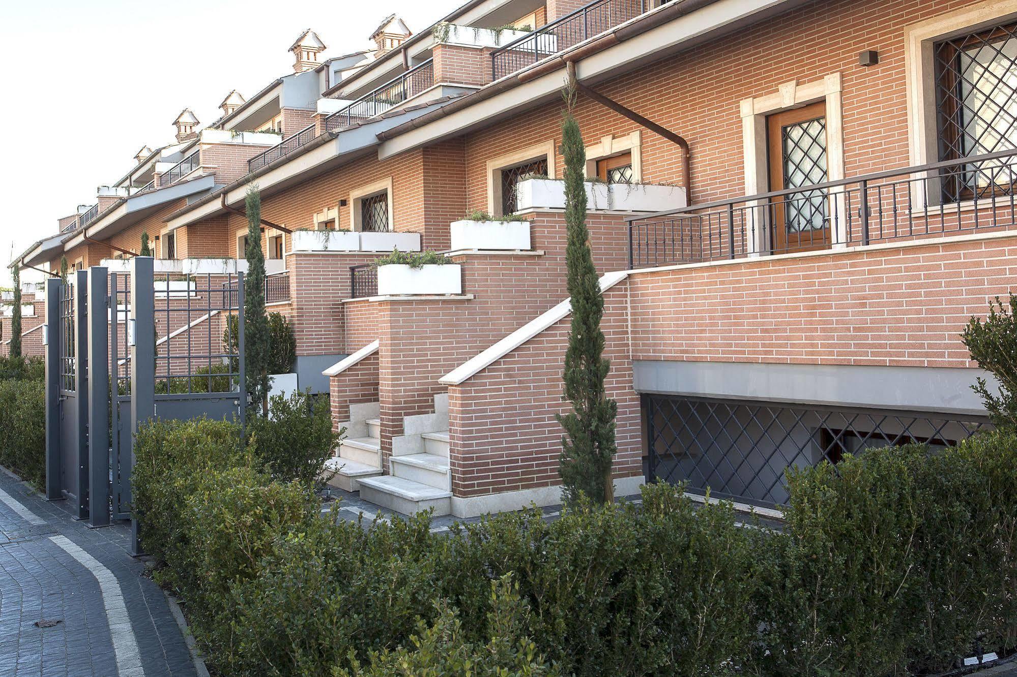 Domus Anagnina Villa ชัมปีโน ภายนอก รูปภาพ